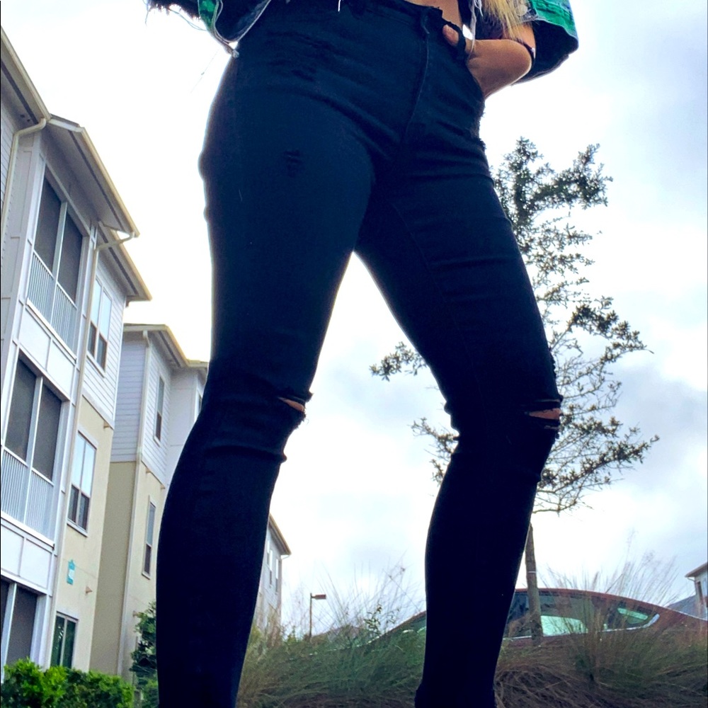 Refuge 3 Miami black ripped jeans